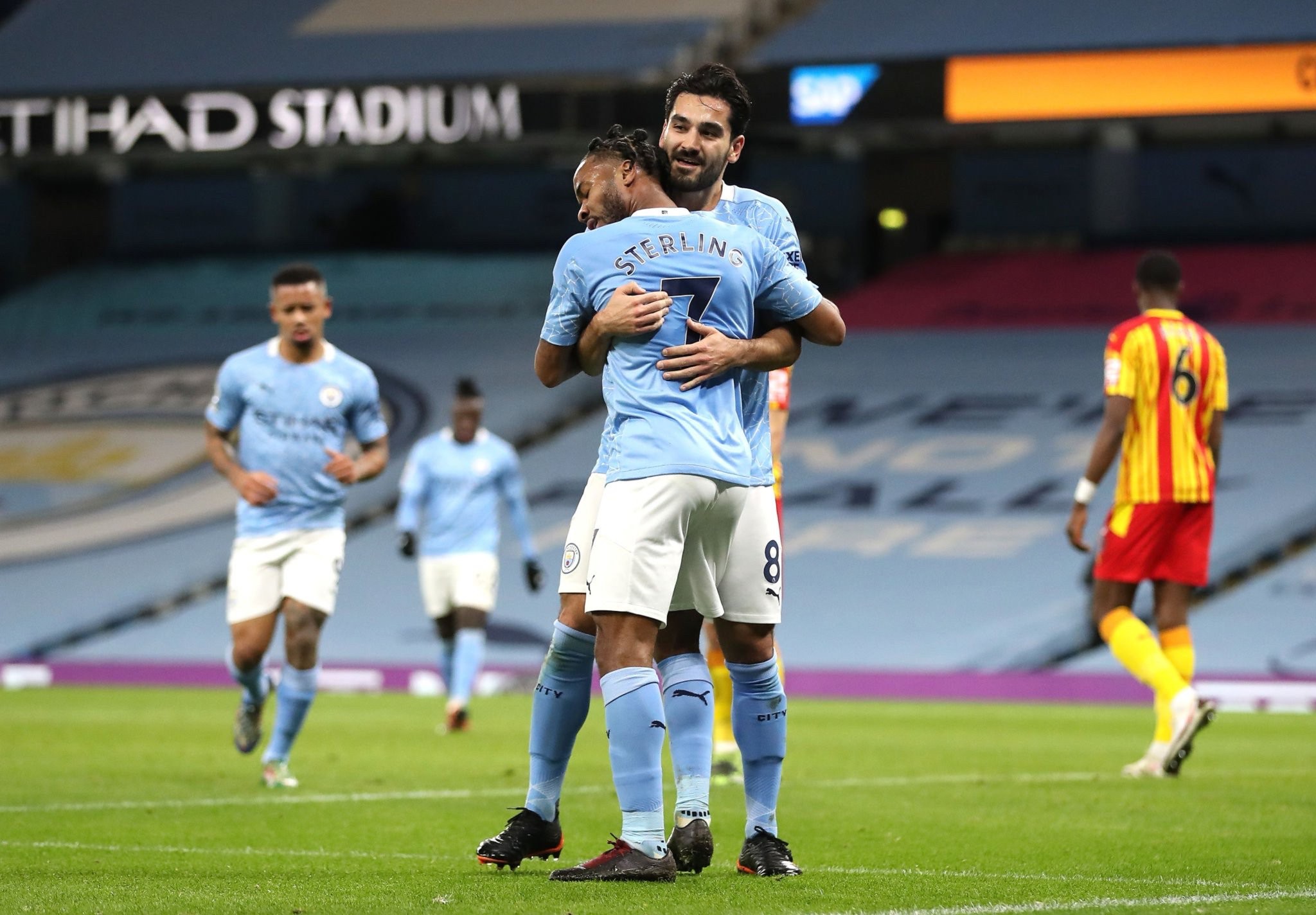 二粒英超进 二粒英超进